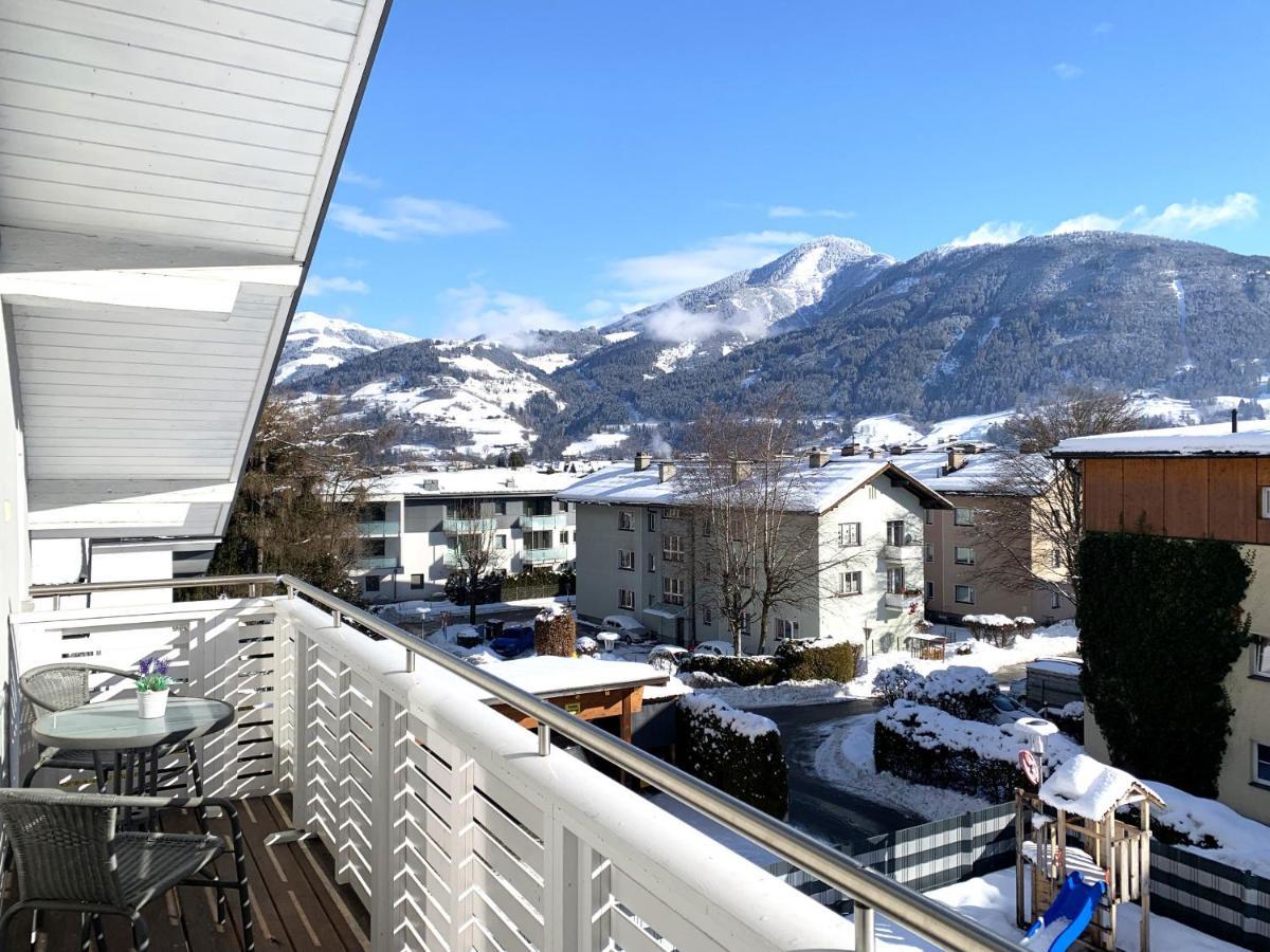 דירות צל-אם-זי Haus Schmitten - Austrian Alpine Getaways מראה חיצוני תמונה